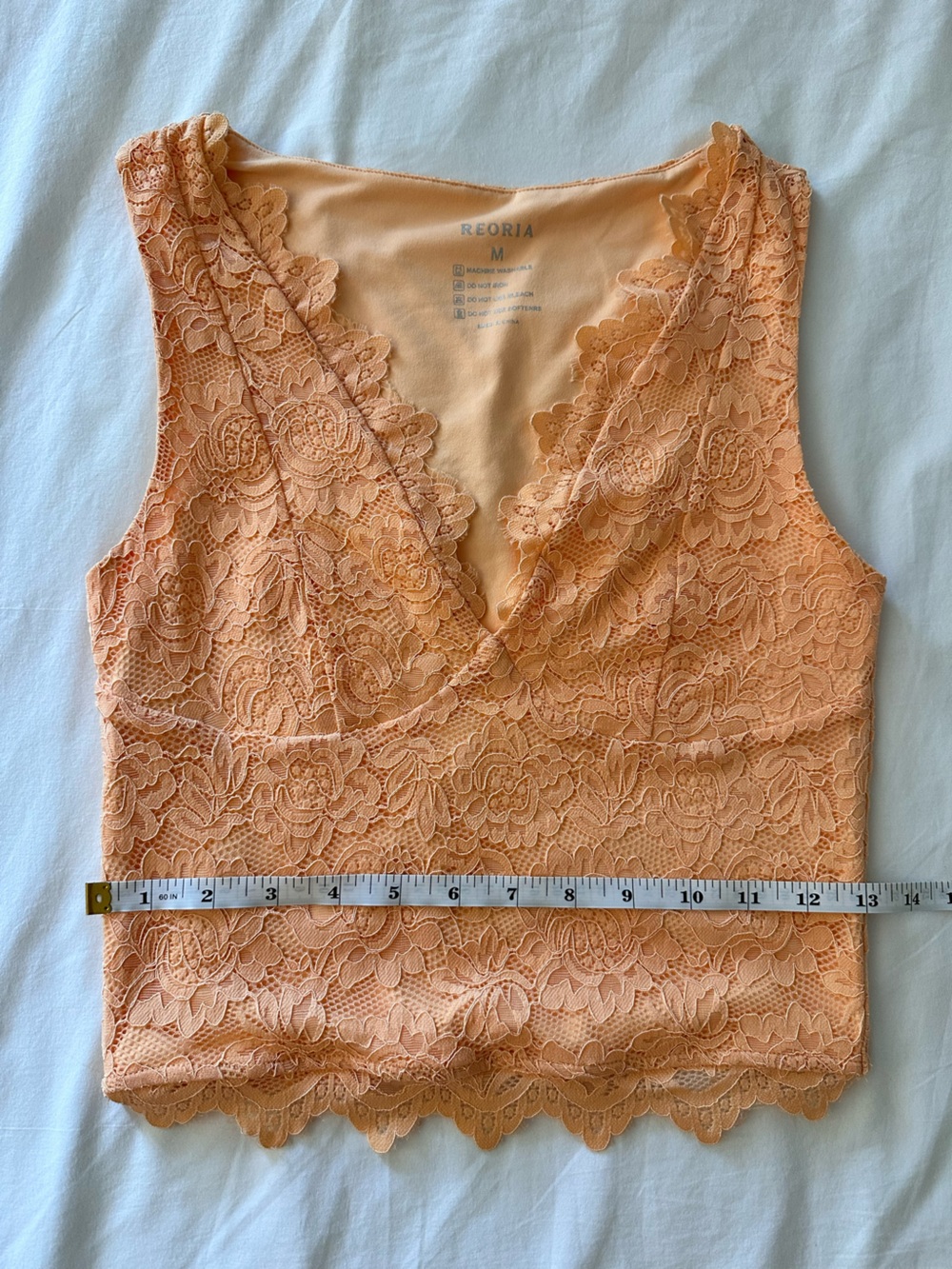 ReoRia Peach Lace V-Neck Cami